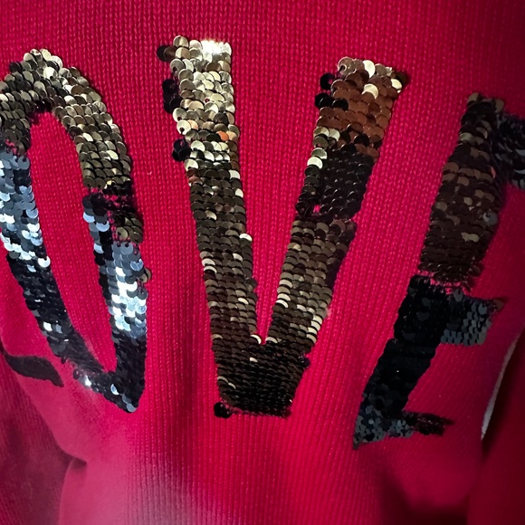 Joe Fresh Christmas Holiday LOVE sweaters - Picture 3 of 4